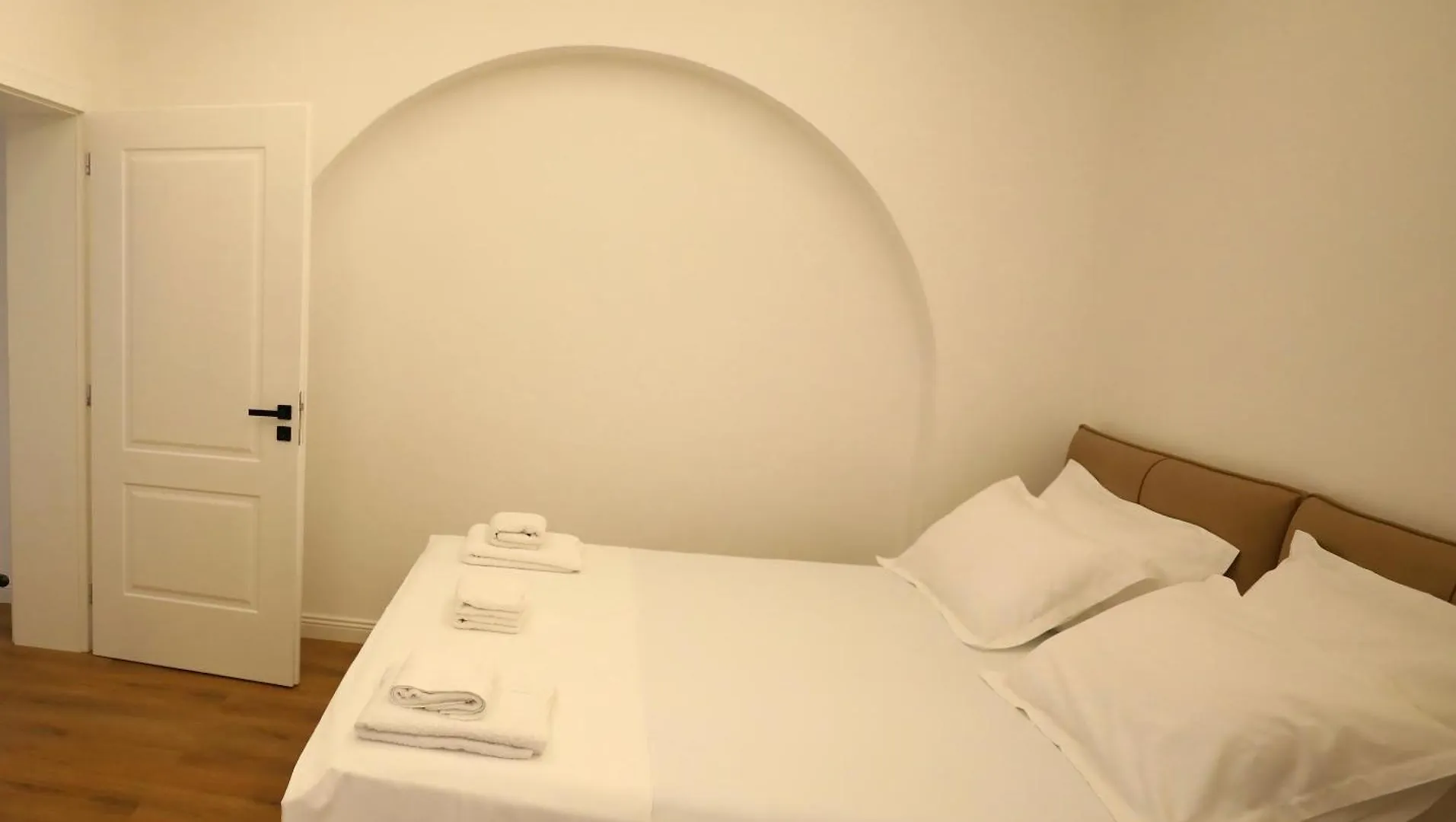 Apartment Tirana Sunny Bliss Villa Albania