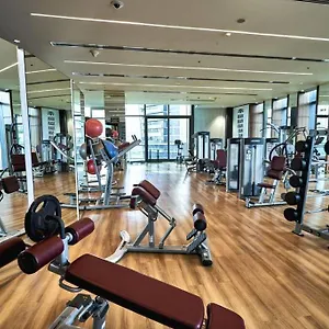 https://magnificent-stunning-2-bedroom-apartment-with-burj-khalifa-view.sharjah-hotels.com