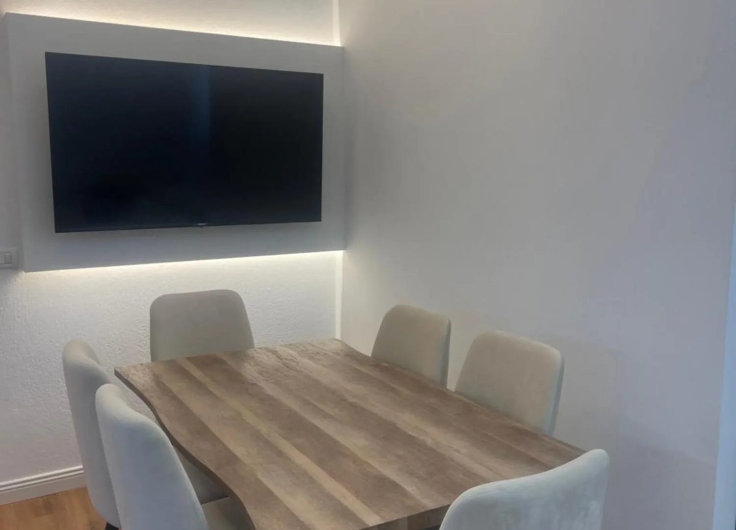 شقة Tirana Sunny Bliss Villa
