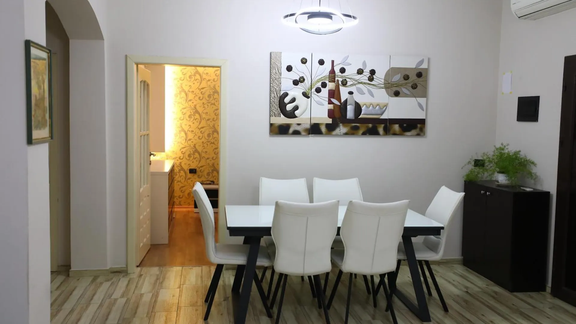 Tirana Sunny Bliss Villa شقة